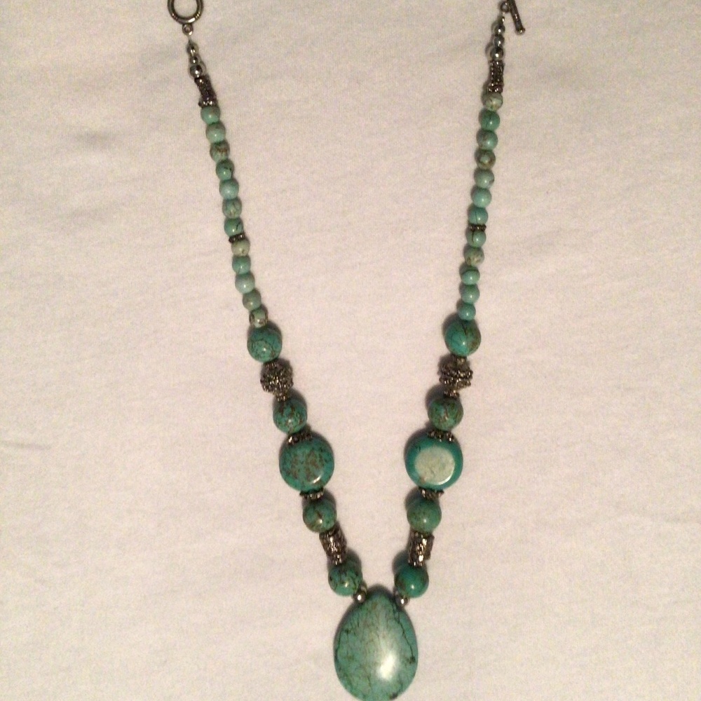 Vintage Turquoise Necklace, 17 inch